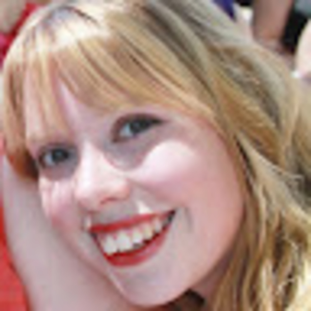 Meet your Posher, Laura